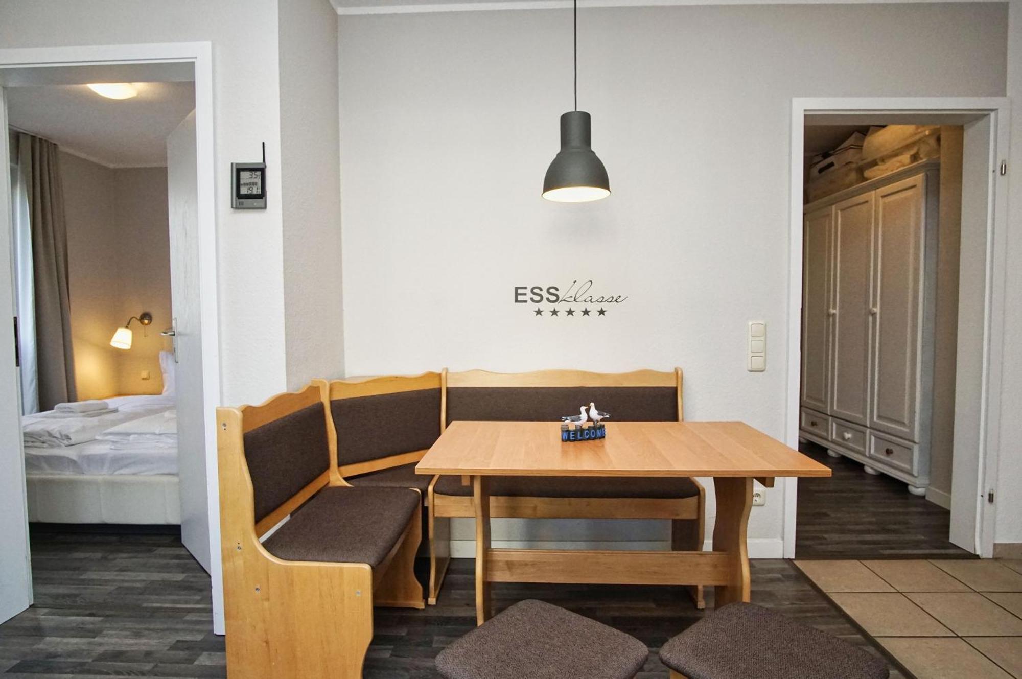 Zentrale Fewo Mit Balkon, Gratis Nutzung Vom Ahoi Erlebnisbad Und Sauna In Sellin - Villa Buskam Fewo 27 Goehren  Εξωτερικό φωτογραφία